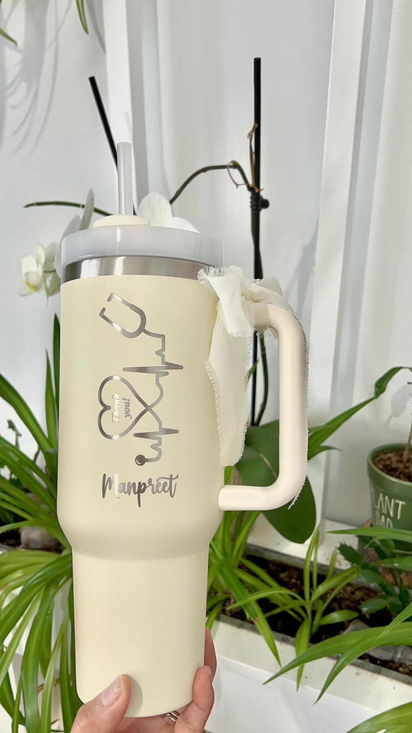 Personalized Dental Water Bottle: Hygienist, Assistant Gift