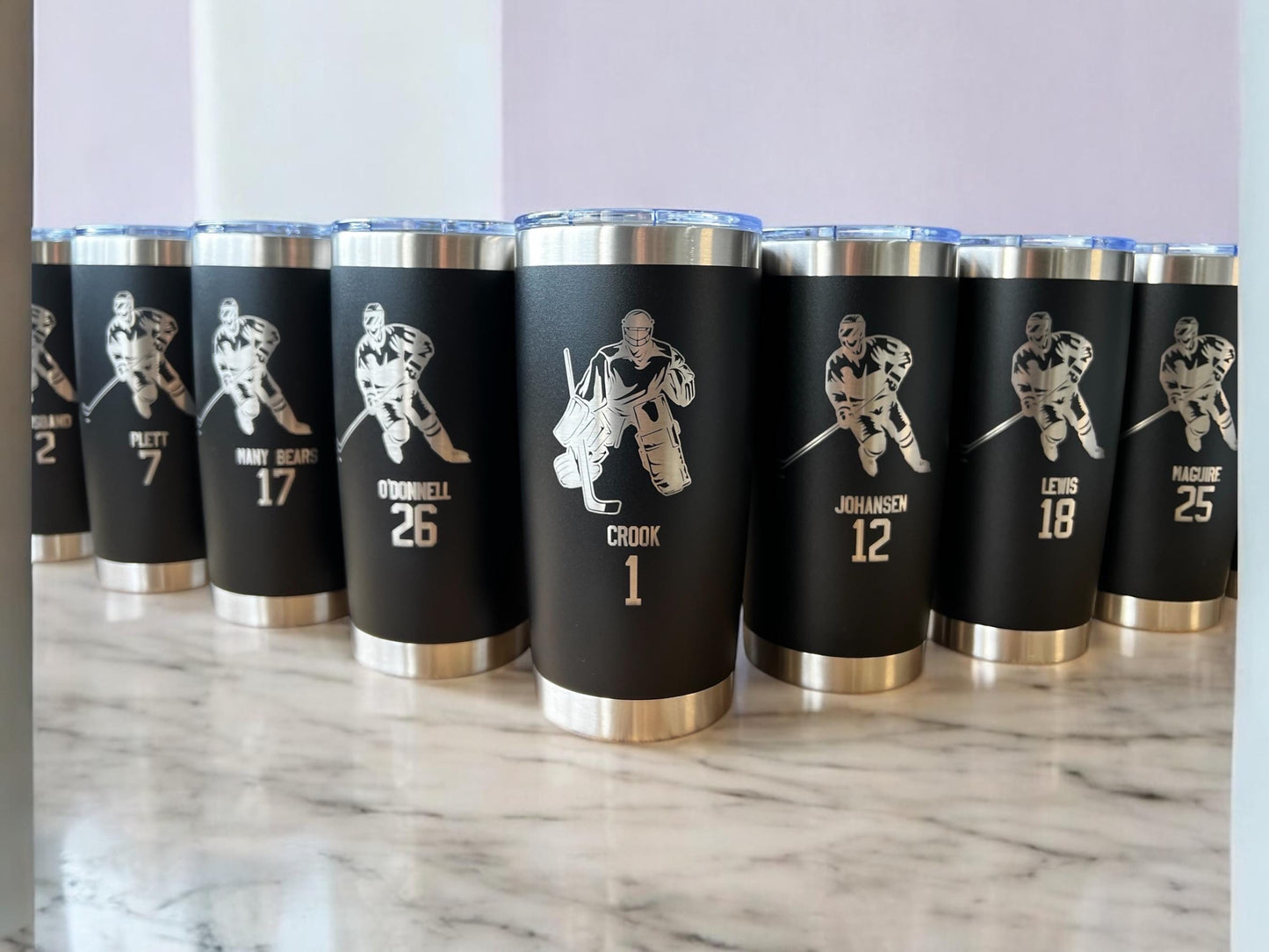 Personalized Hockey Coach gift  20 0z stainless cup, custom women/men hockey player engraved team sport cup gift, hockey manager gift ideas