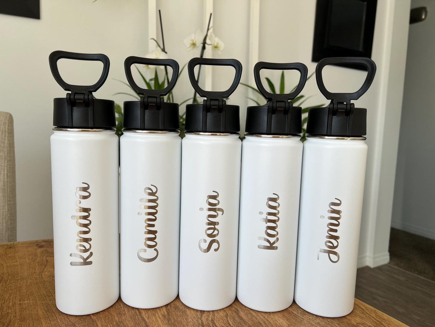 Personalized Dental Water Bottle: Hygienist, Assistant Gift