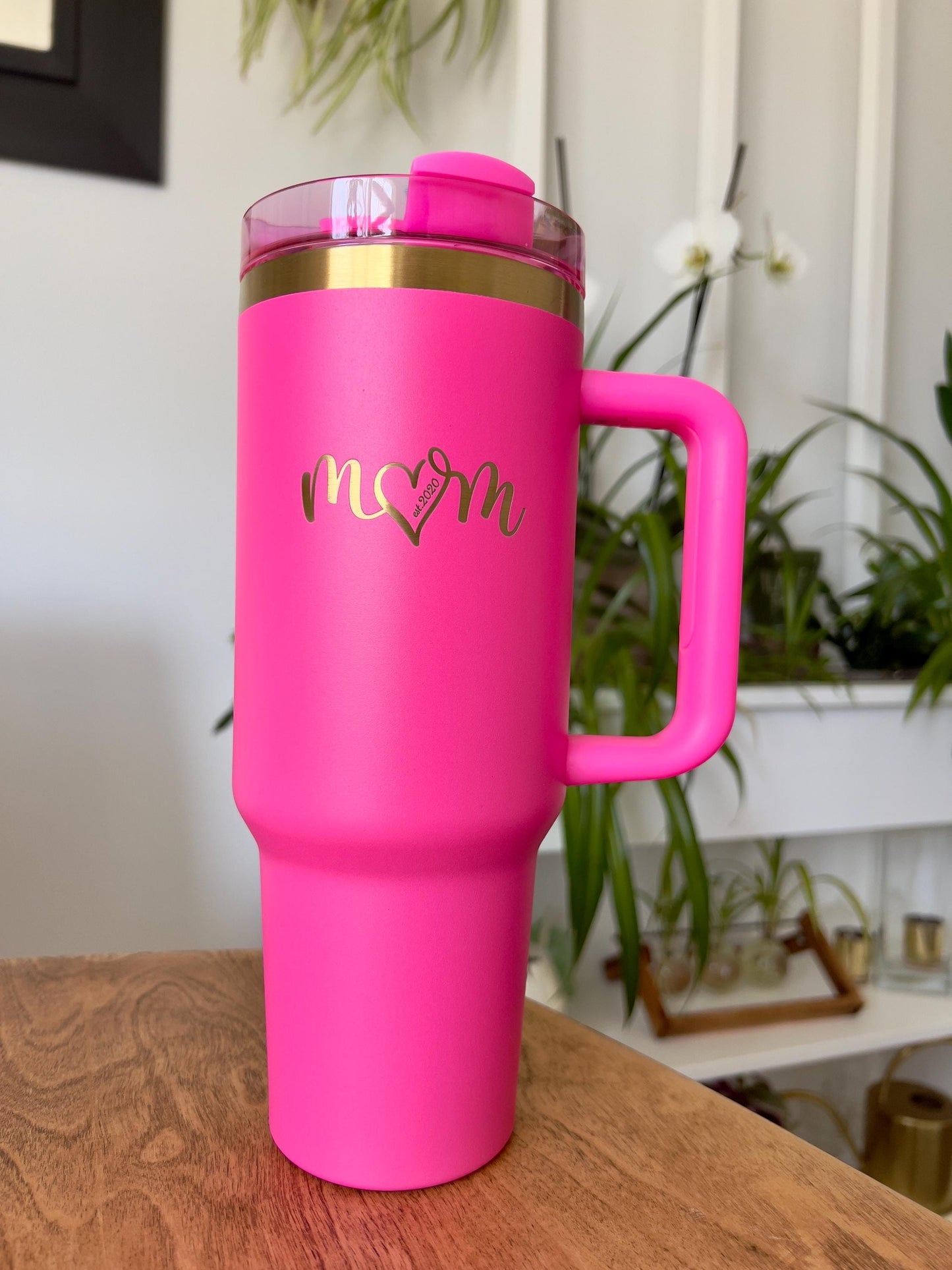 Personalized Mom Grandma Mum Birthday gift tumbler, 40 oz engraved cup with straw, Mom-in-law gift idea, Custom mom gift basket idea