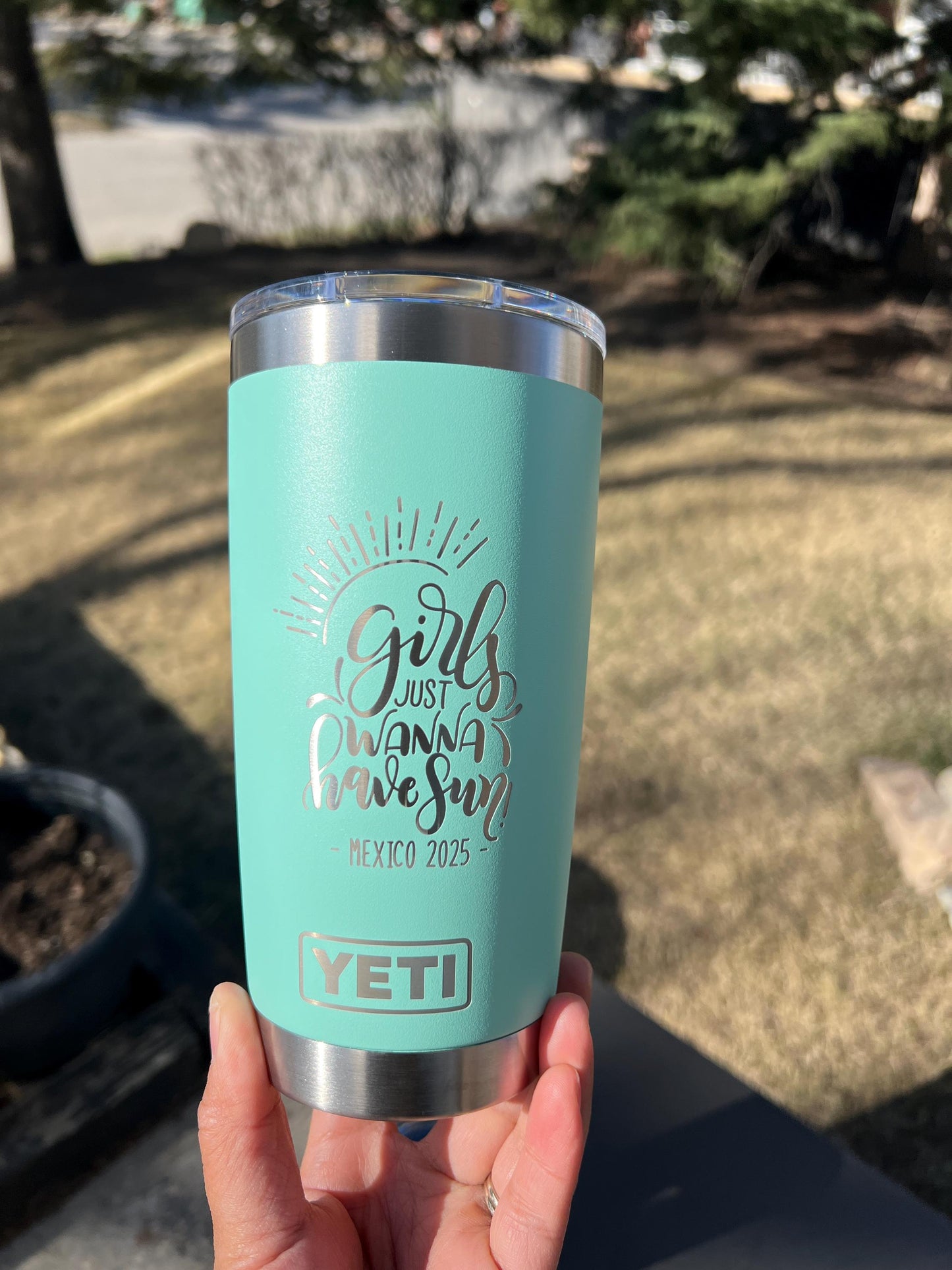 Engraved YETI Tumbler: Vacation theme Cup, 20 oz insulated Tumbler