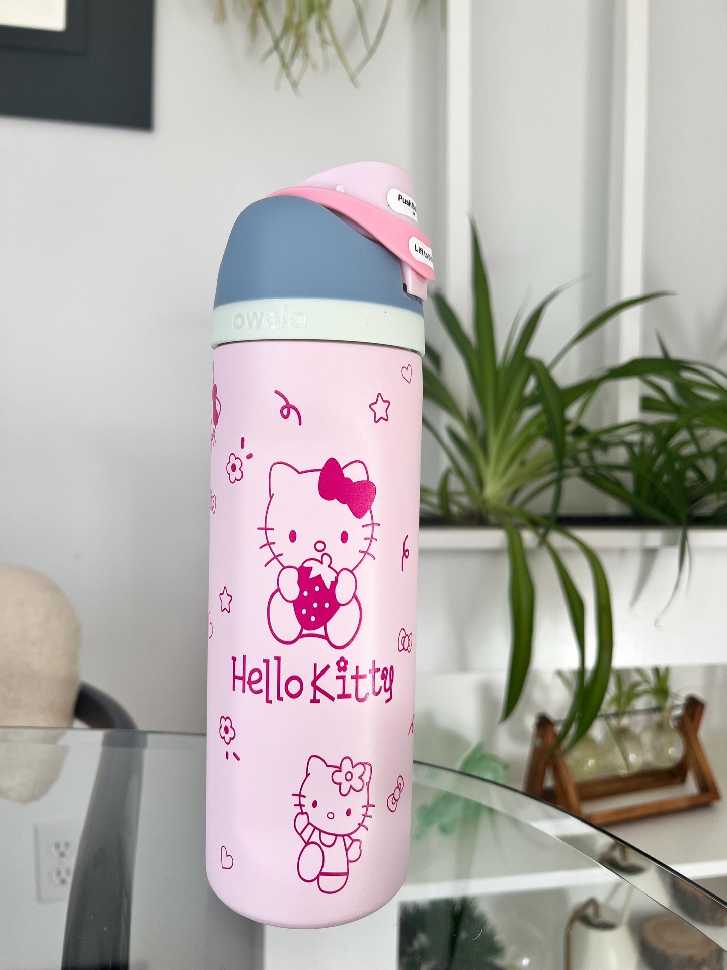 Personalized Owala Water Bottle 24 oz: Engraved Kitty, Floral Design